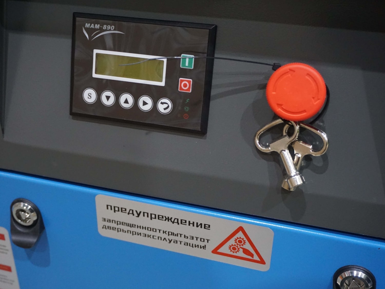 Винтовой компрессор Xeleron Z40FA 10